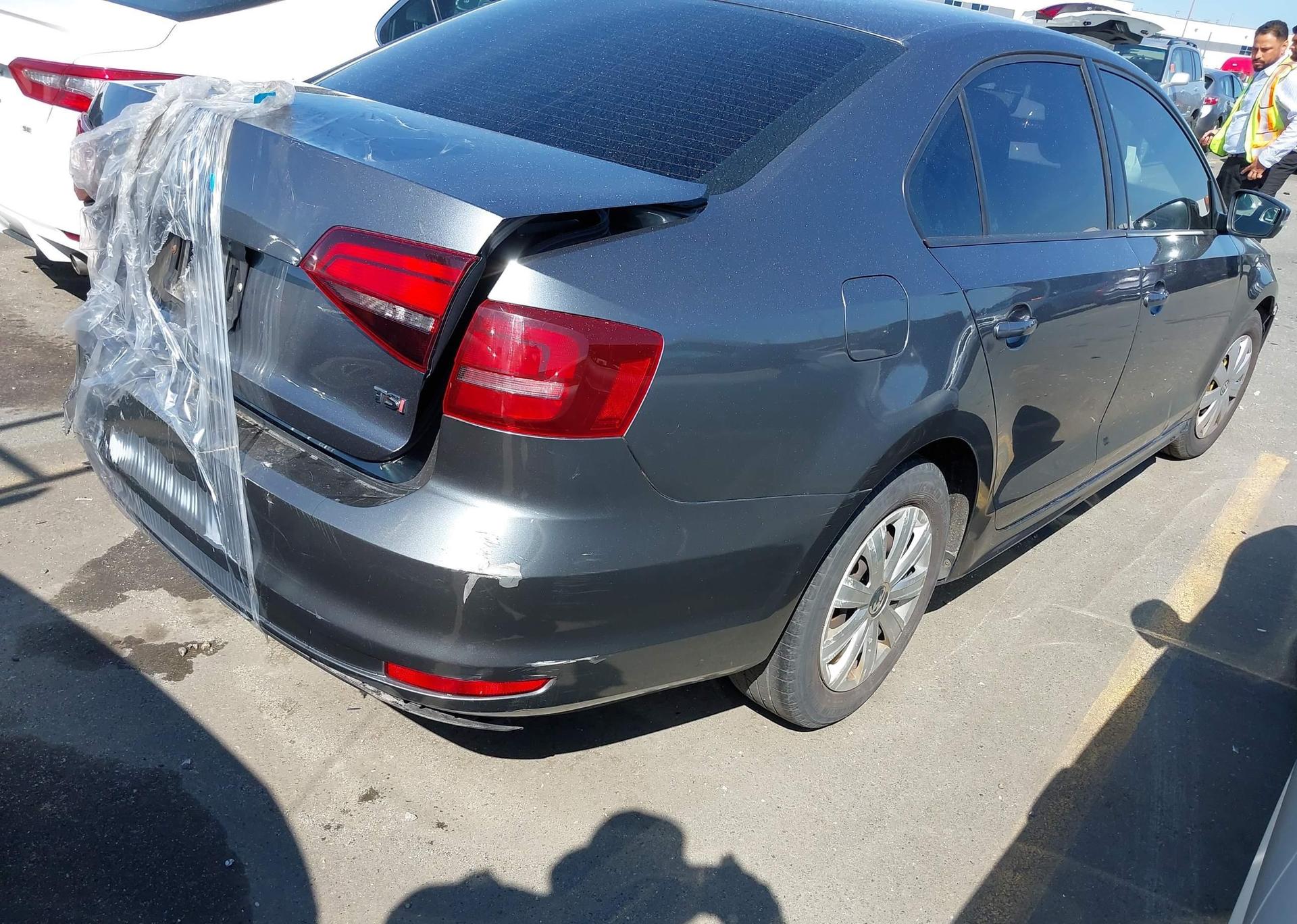 2016 VOLKSWAGEN JETTA S