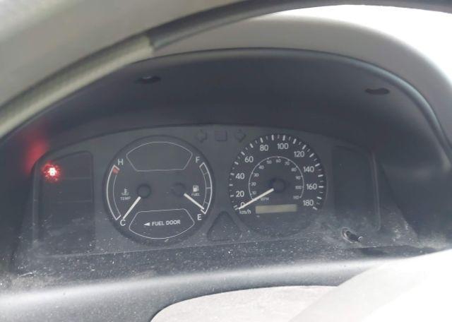 2002 TOYOTA COROLLA CE