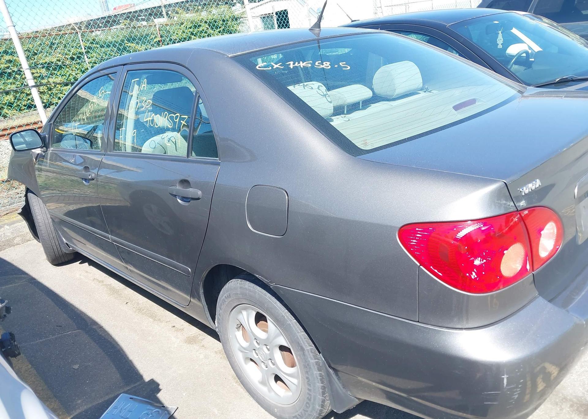 2006 TOYOTA COROLLA CE