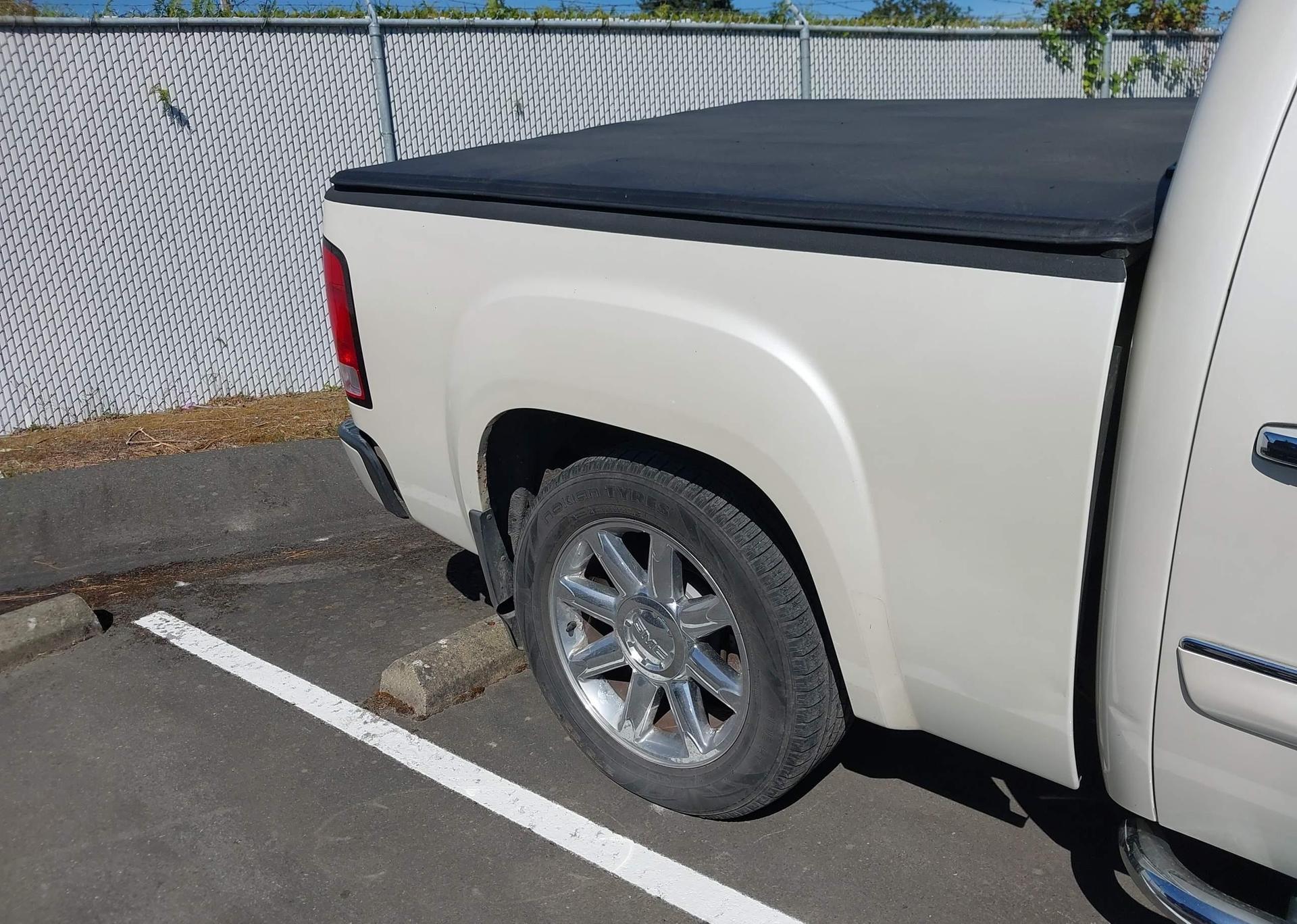 2013 GMC SIERRA K1500 DENALI