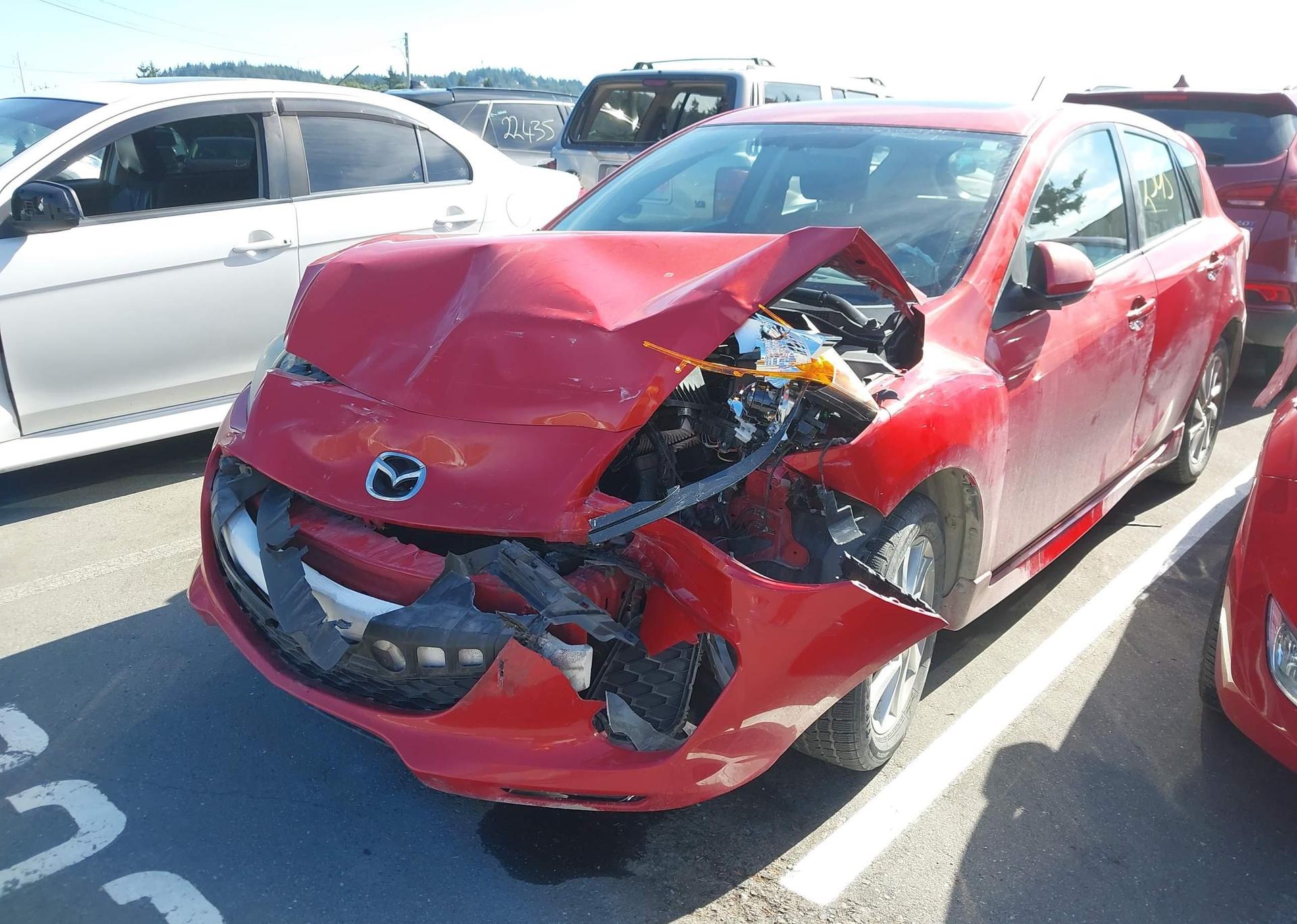 2013 MAZDA 3 I