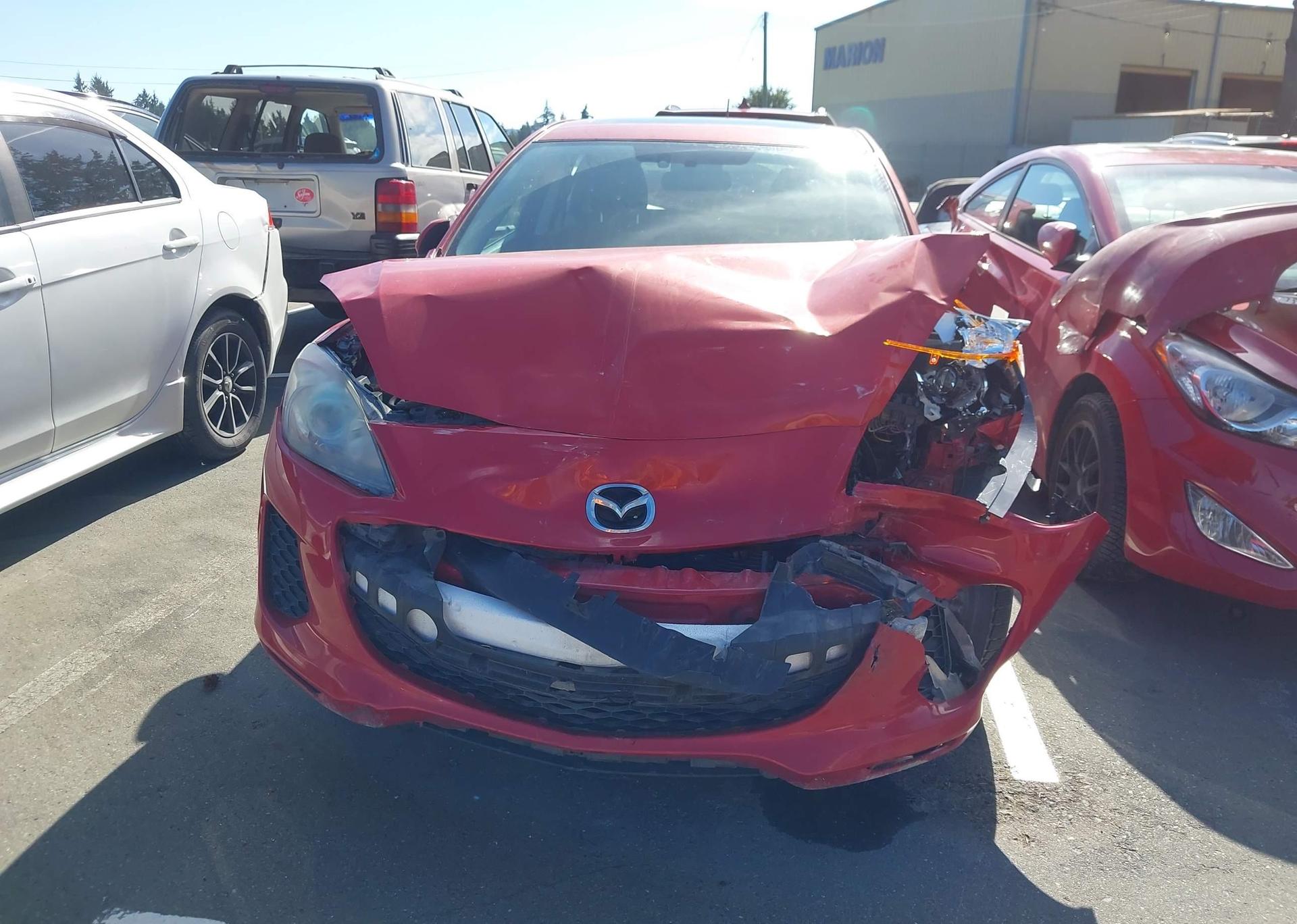 2013 MAZDA 3 I