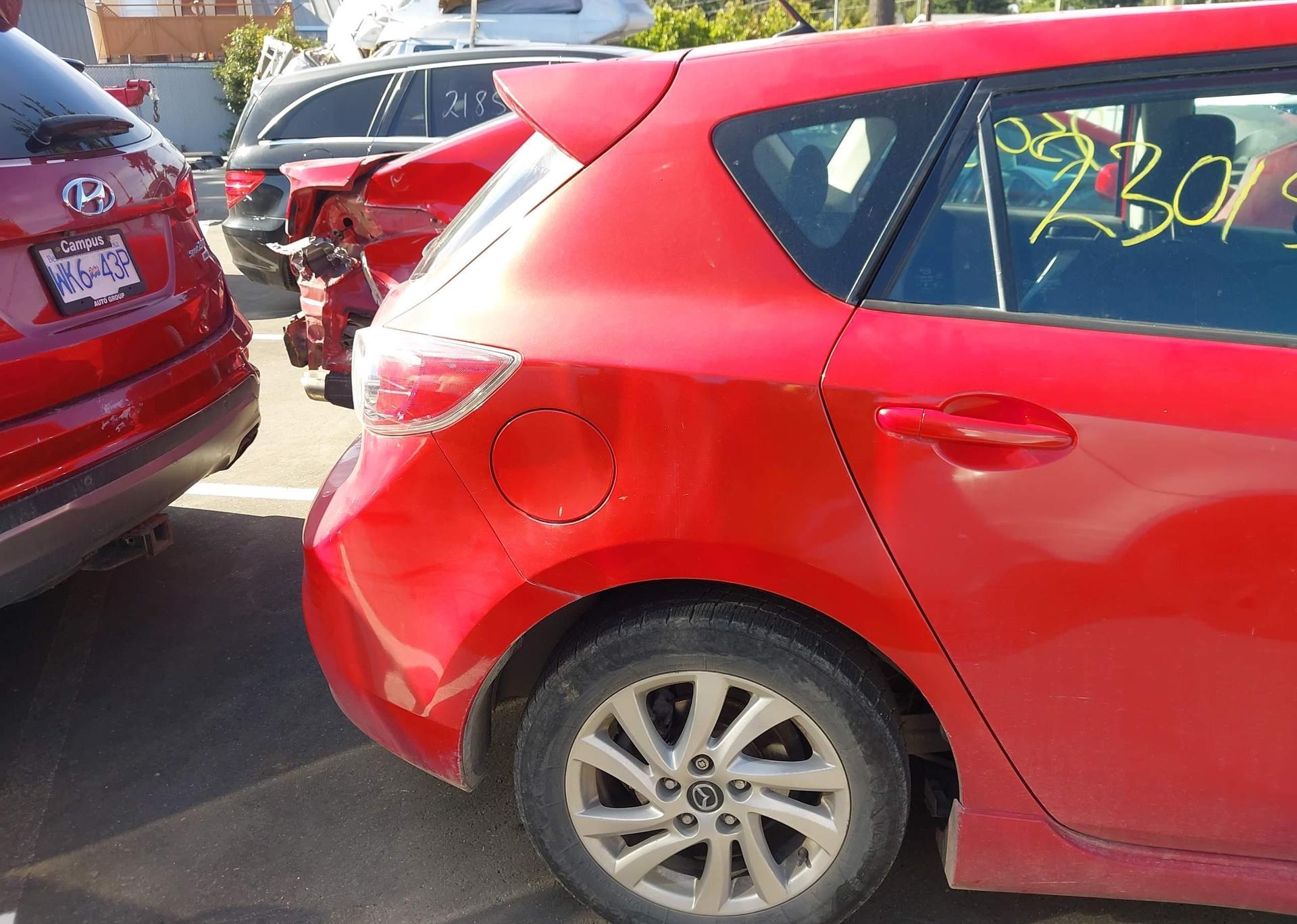2013 MAZDA 3 I