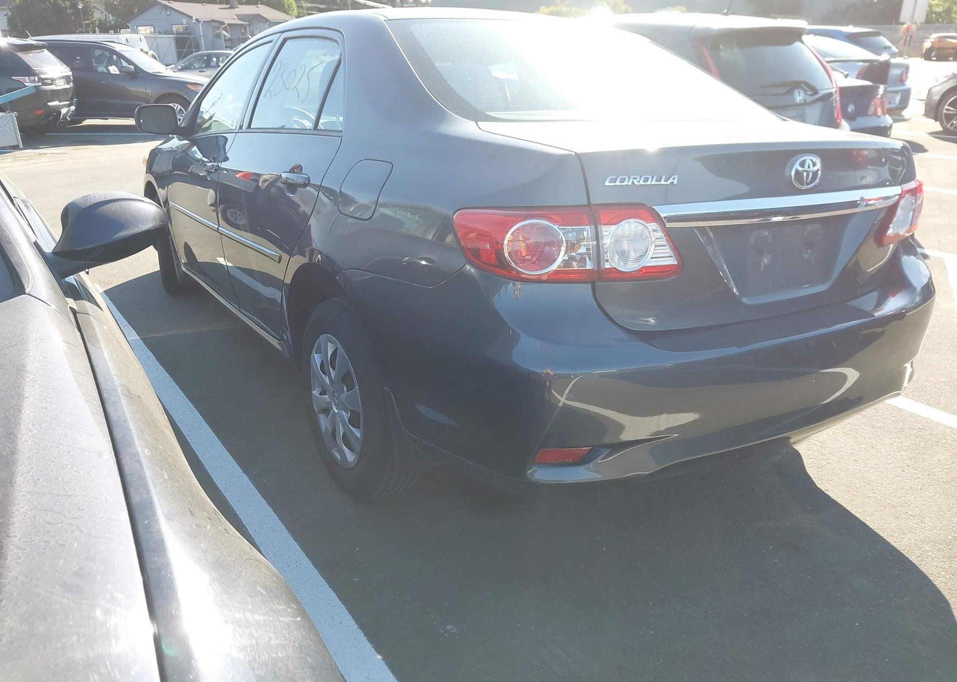2012 TOYOTA COROLLA S
