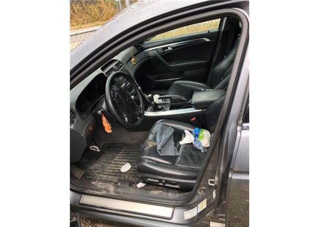 2004 ACURA 3.2TL