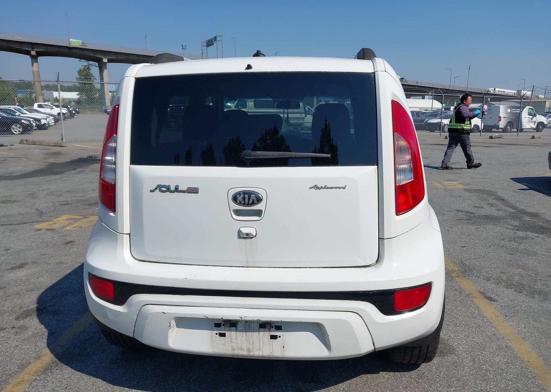 2013 KIA SOUL