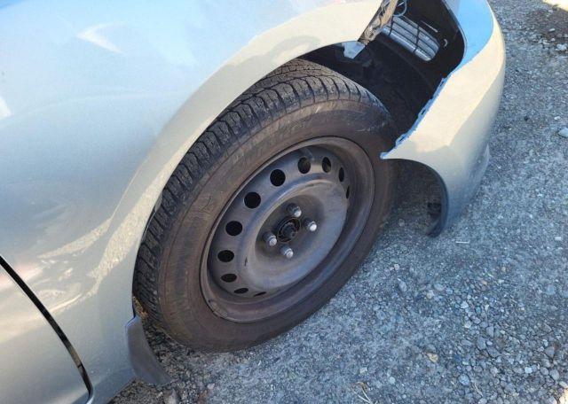 2010 TOYOTA YARIS