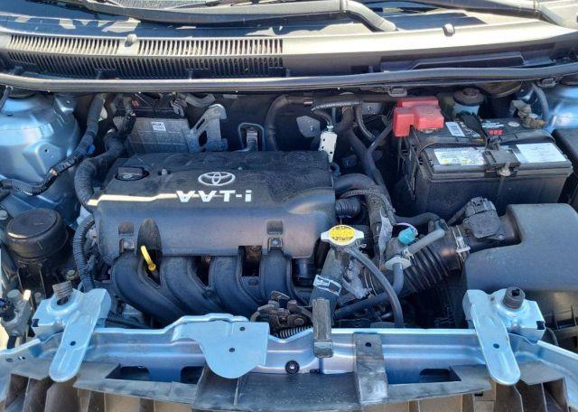 2010 TOYOTA YARIS