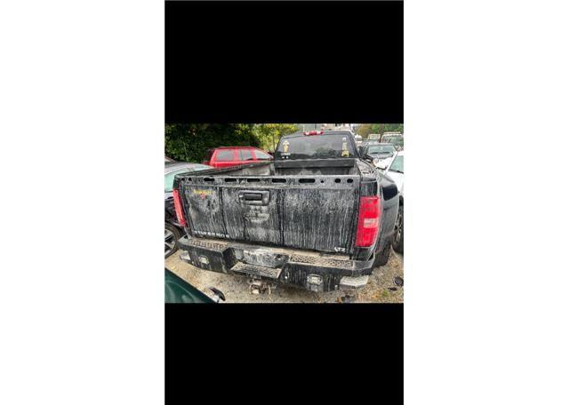2011 CHEVROLET SILVERADO K3500 LTZ