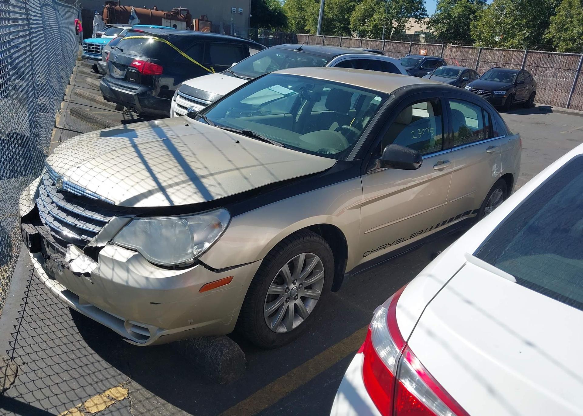 2010 CHRYSLER SEBRING TOURING