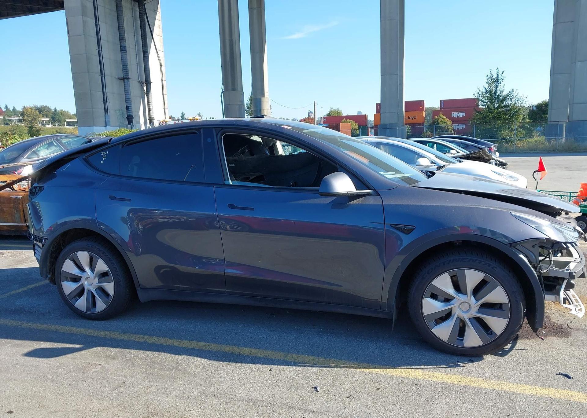 2023 TESLA MODEL Y