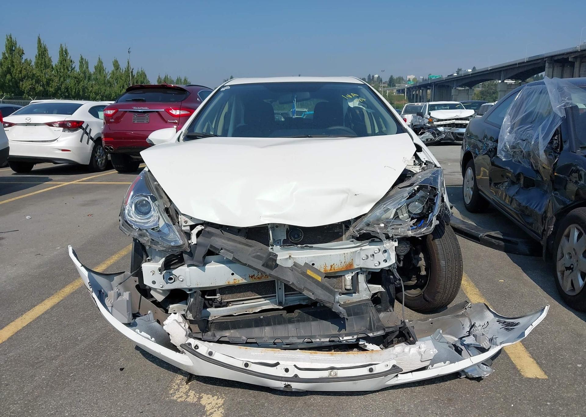 2015 TOYOTA PRIUS