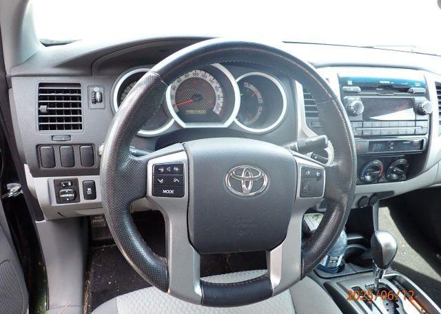 2012 TOYOTA TACOMA