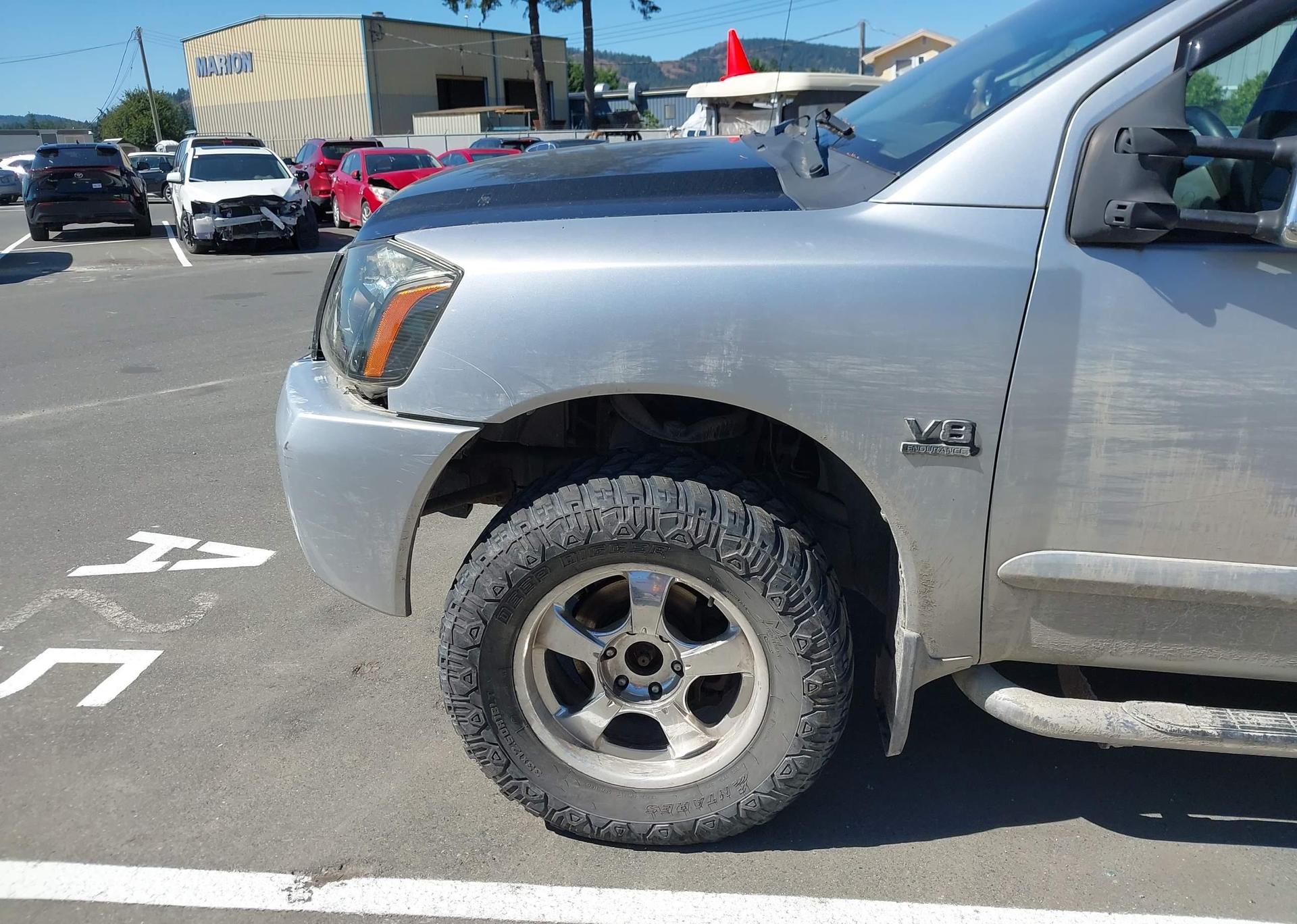 2004 NISSAN TITAN XE
