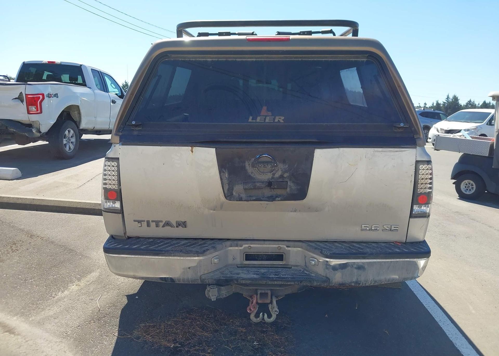 2004 NISSAN TITAN XE