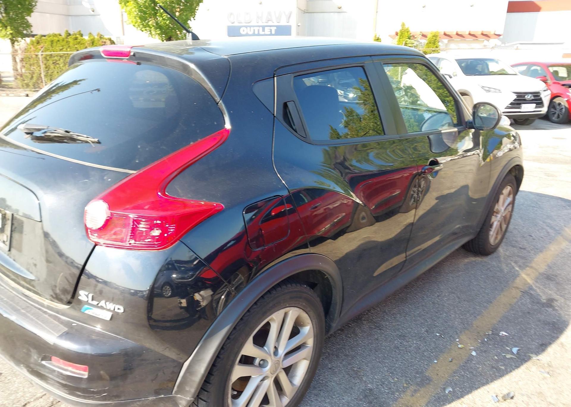 2011 NISSAN juke