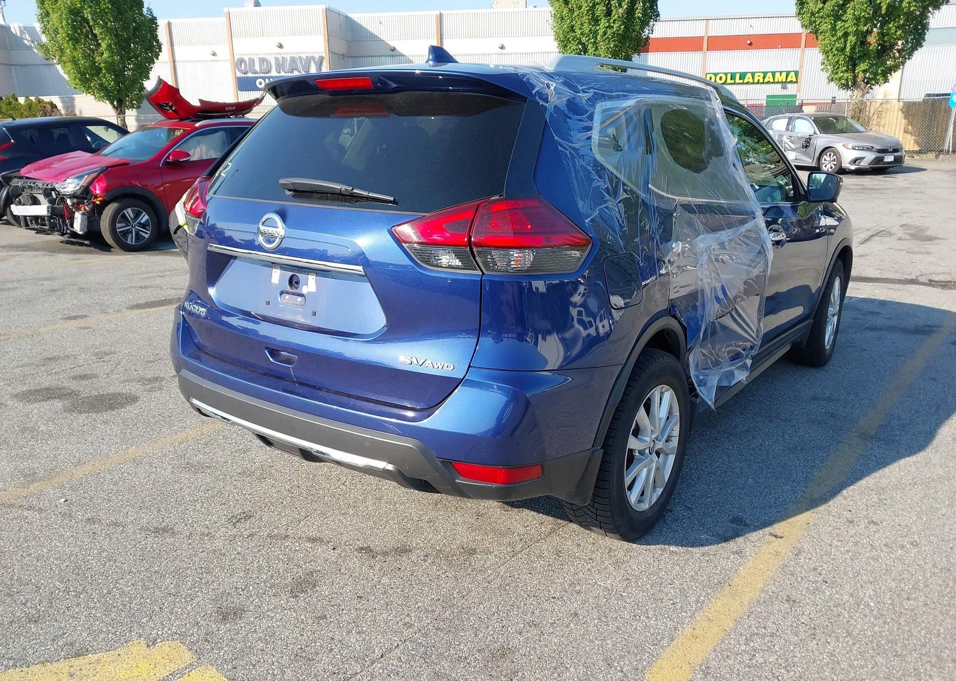 2017 NISSAN ROGUE