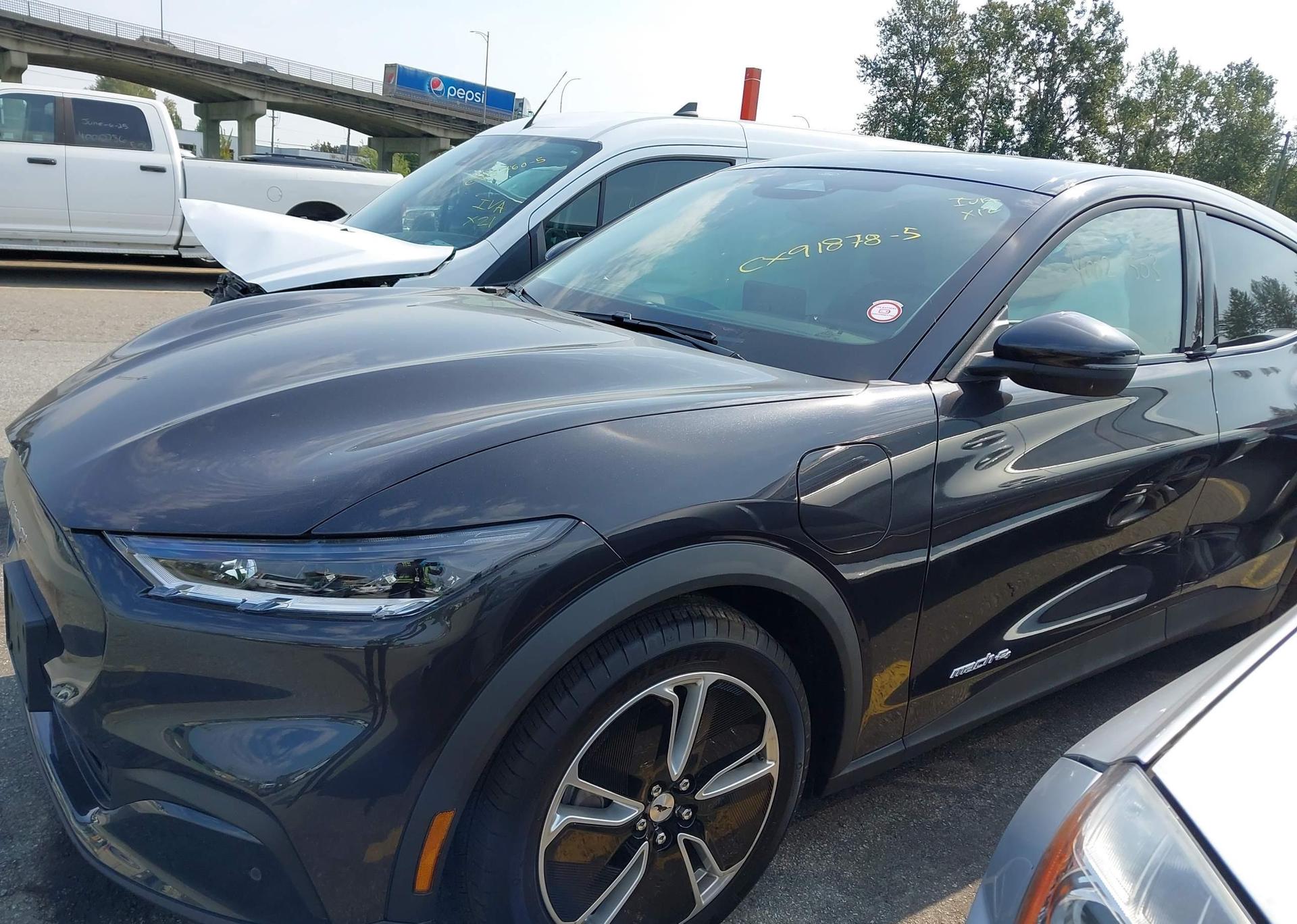 2021 FORD MUSTANG MACH-E SELECT