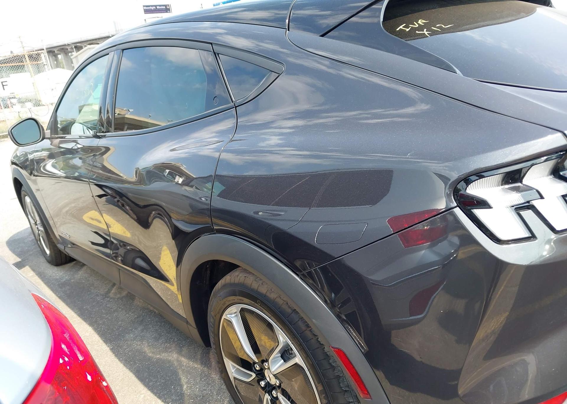 2021 FORD MUSTANG MACH-E SELECT