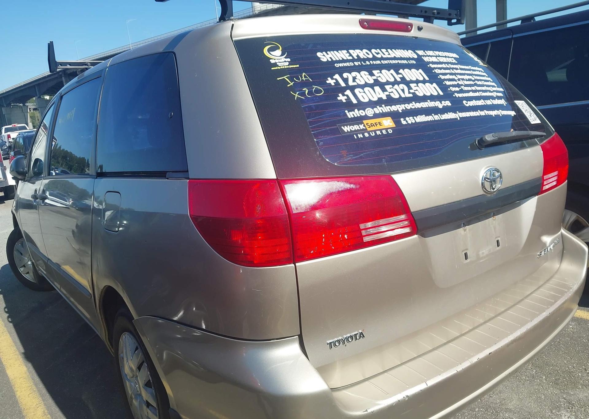 2004 TOYOTA SIENNA CE