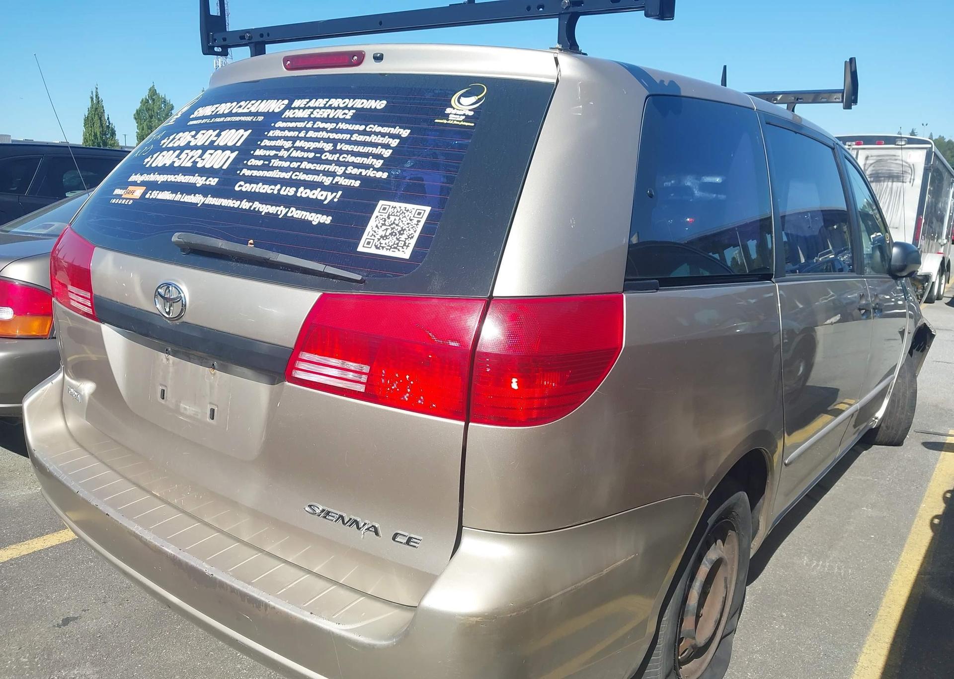 2004 TOYOTA SIENNA CE