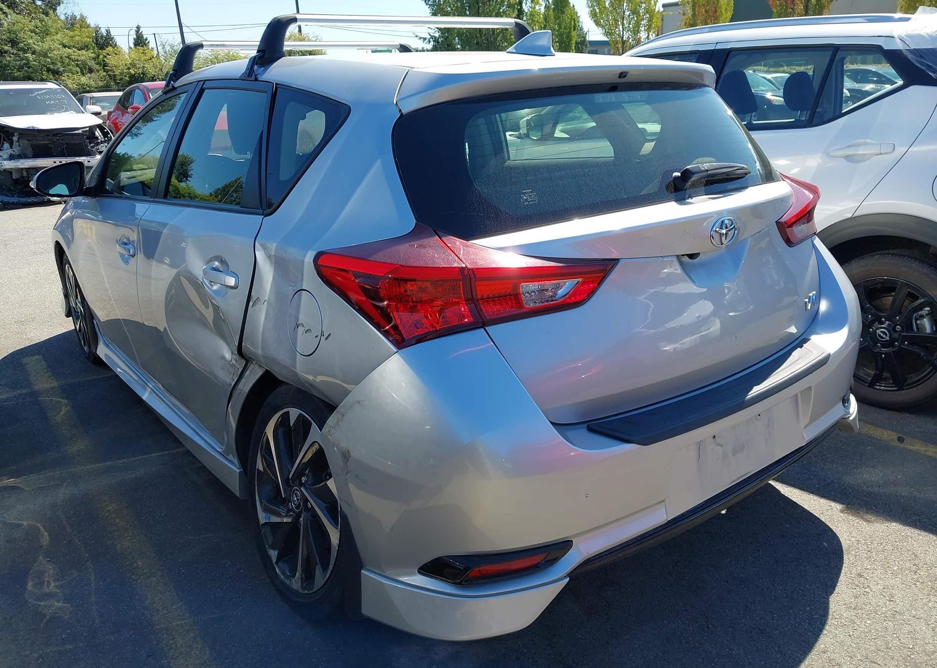 2018 TOYOTA COROLLA iM