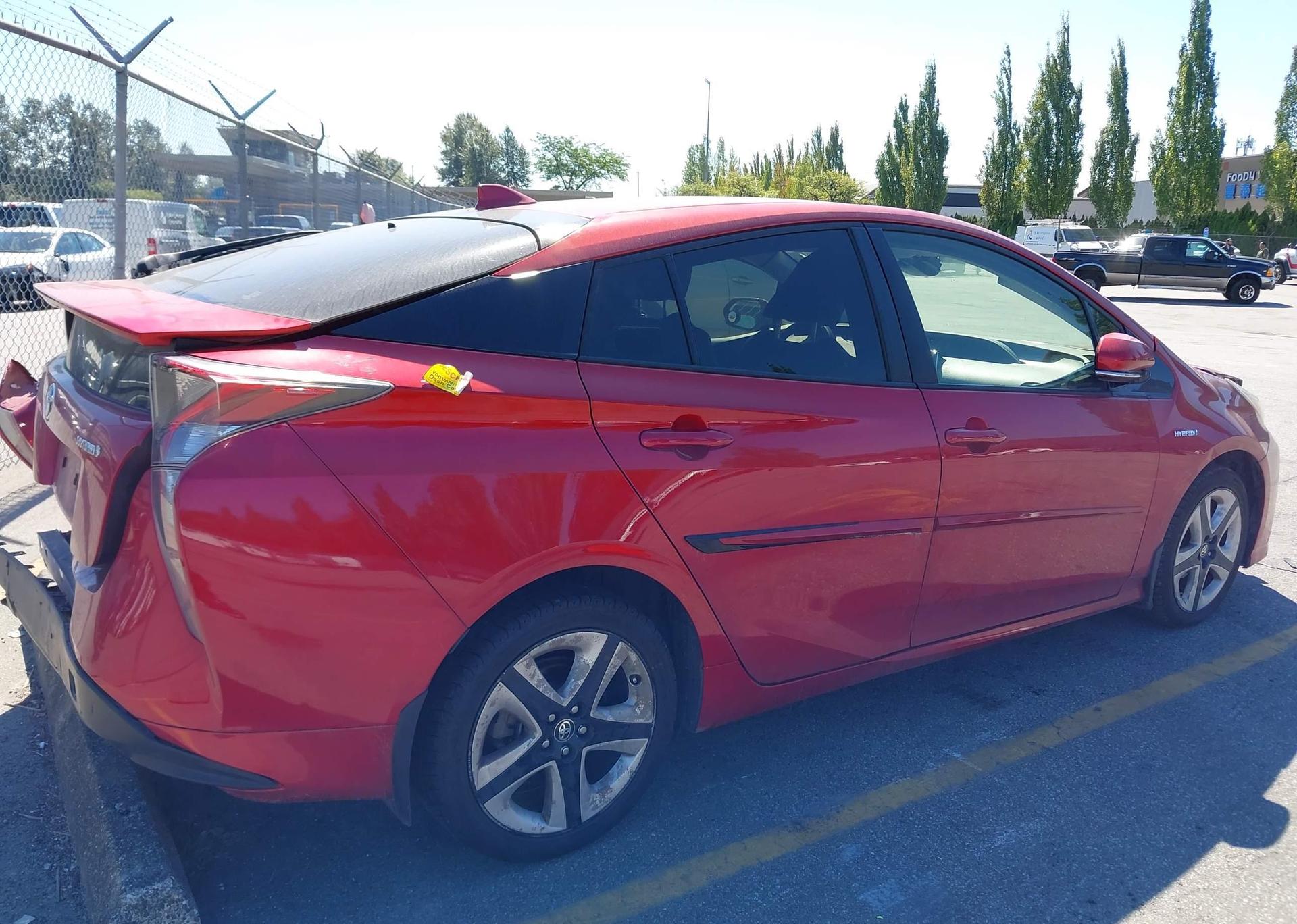 2018 TOYOTA PRIUS