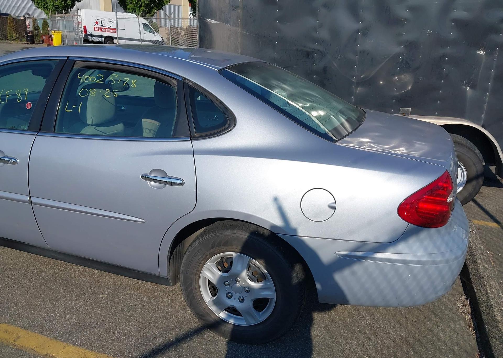 2005 BUICK ALLURE CX