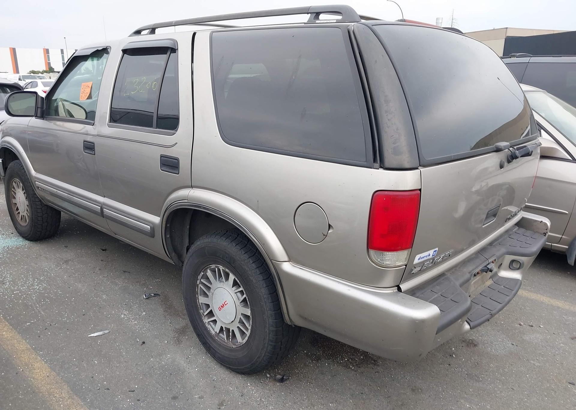 2000 CHEVROLET BLAZER