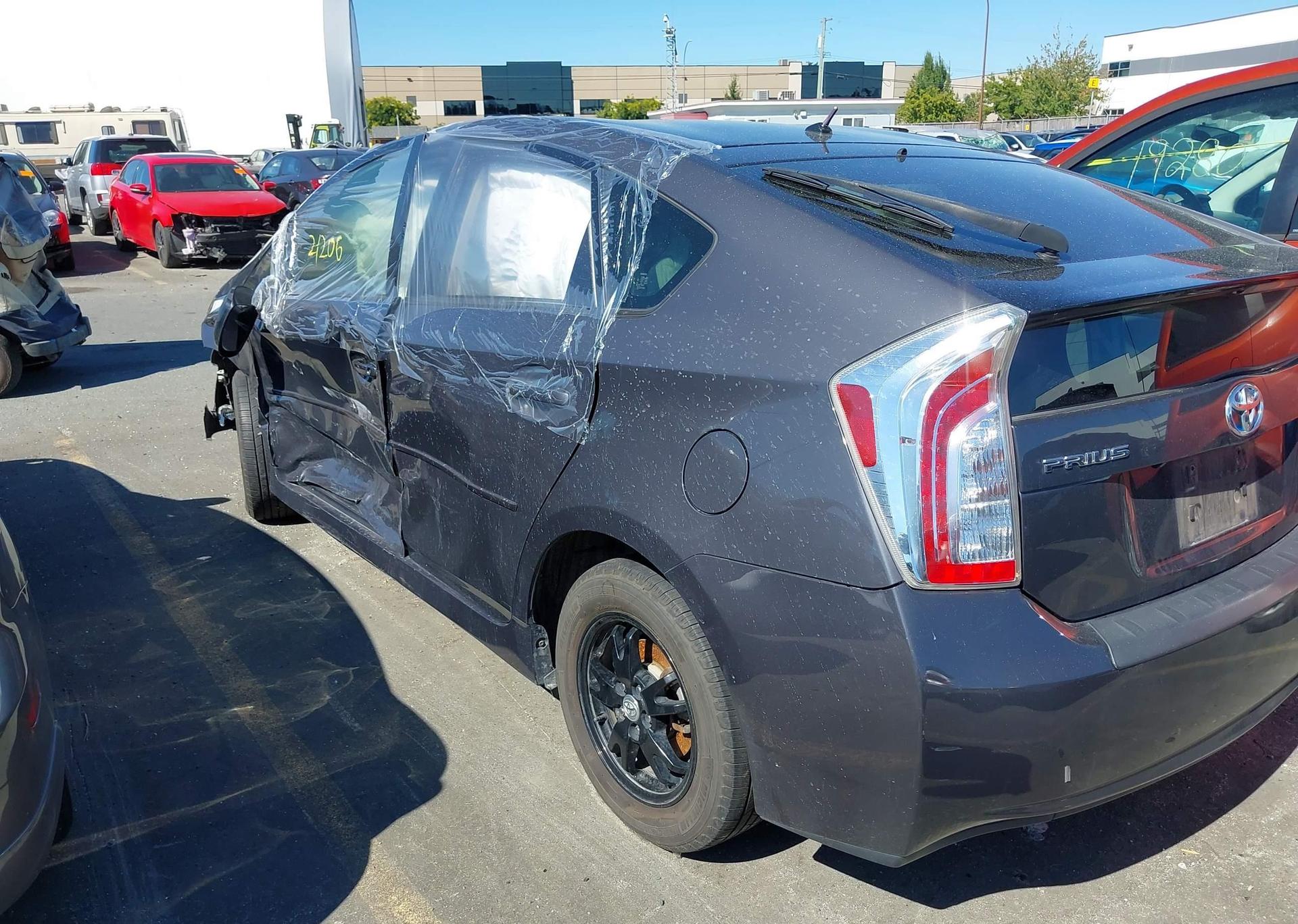 2013 TOYOTA PRIUS