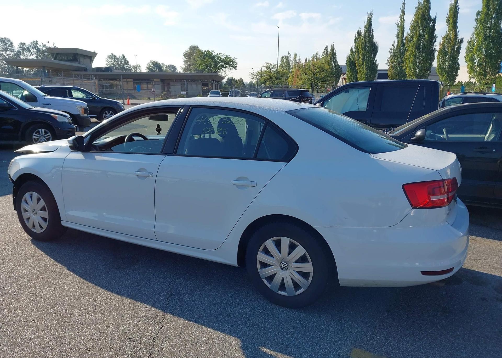 2015 VOLKSWAGEN JETTA