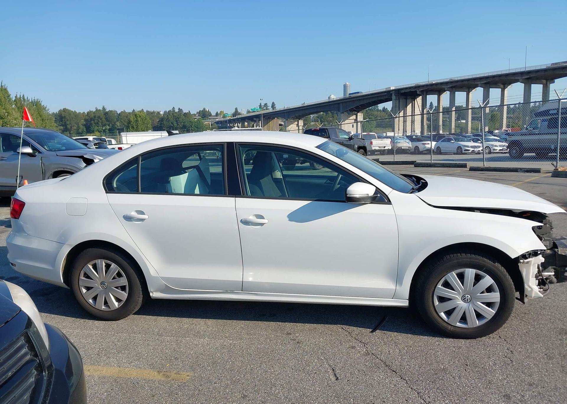 2015 VOLKSWAGEN JETTA