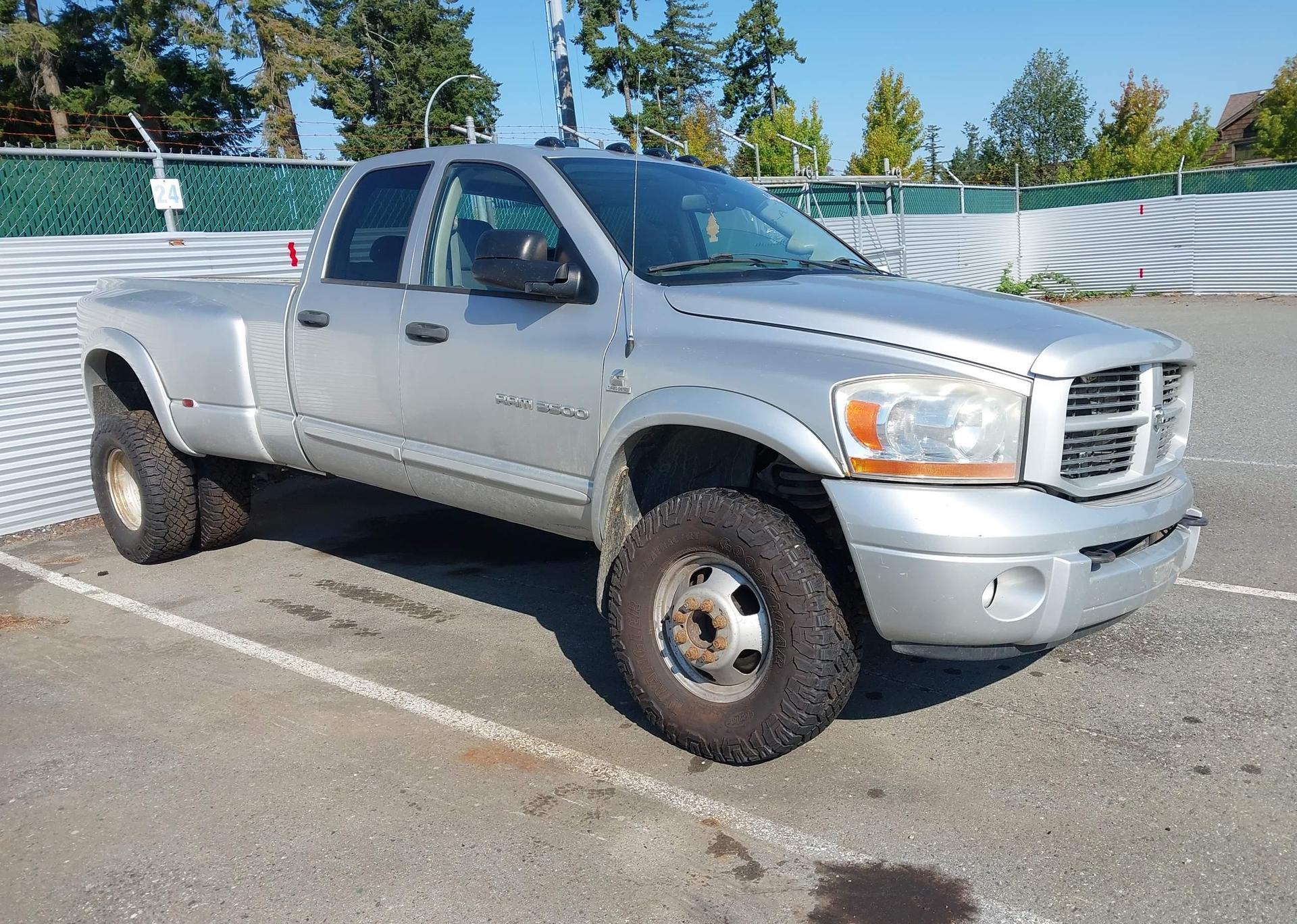 2006 DODGE RAM 3500 ST