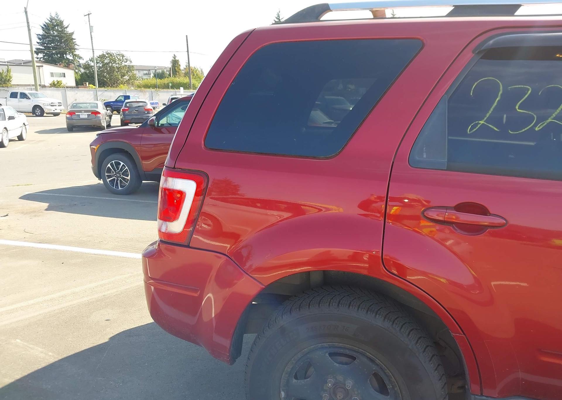2012 FORD ESCAPE LIMITED