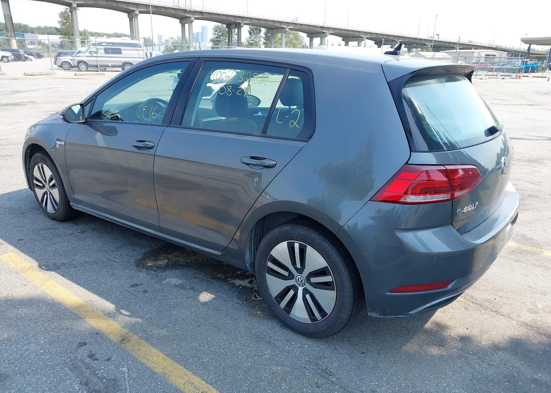 2019 VOLKSWAGEN GOLF