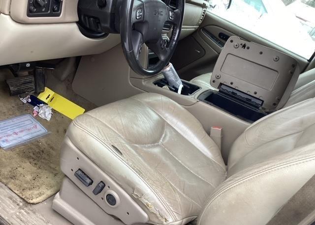 2005 GMC YUKON