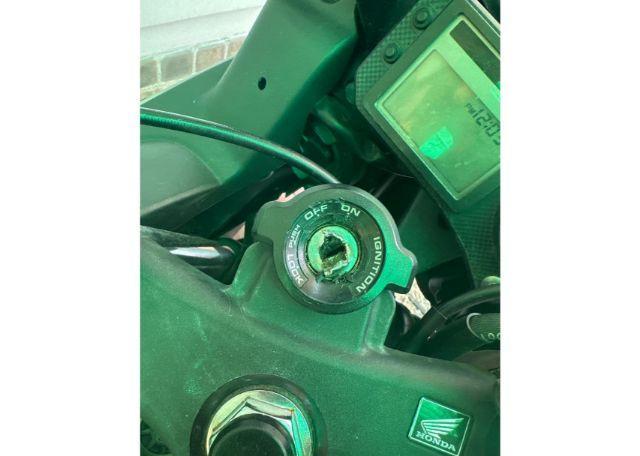 2005 HONDA CBR600 F4