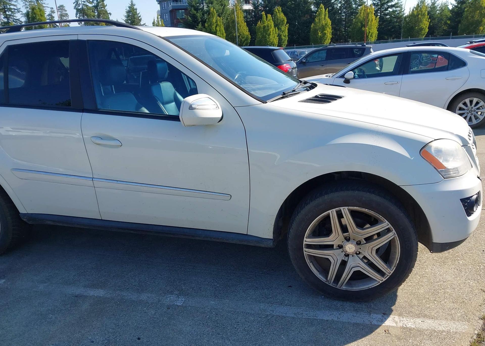 2009 MERCEDES-BENZ ML 350
