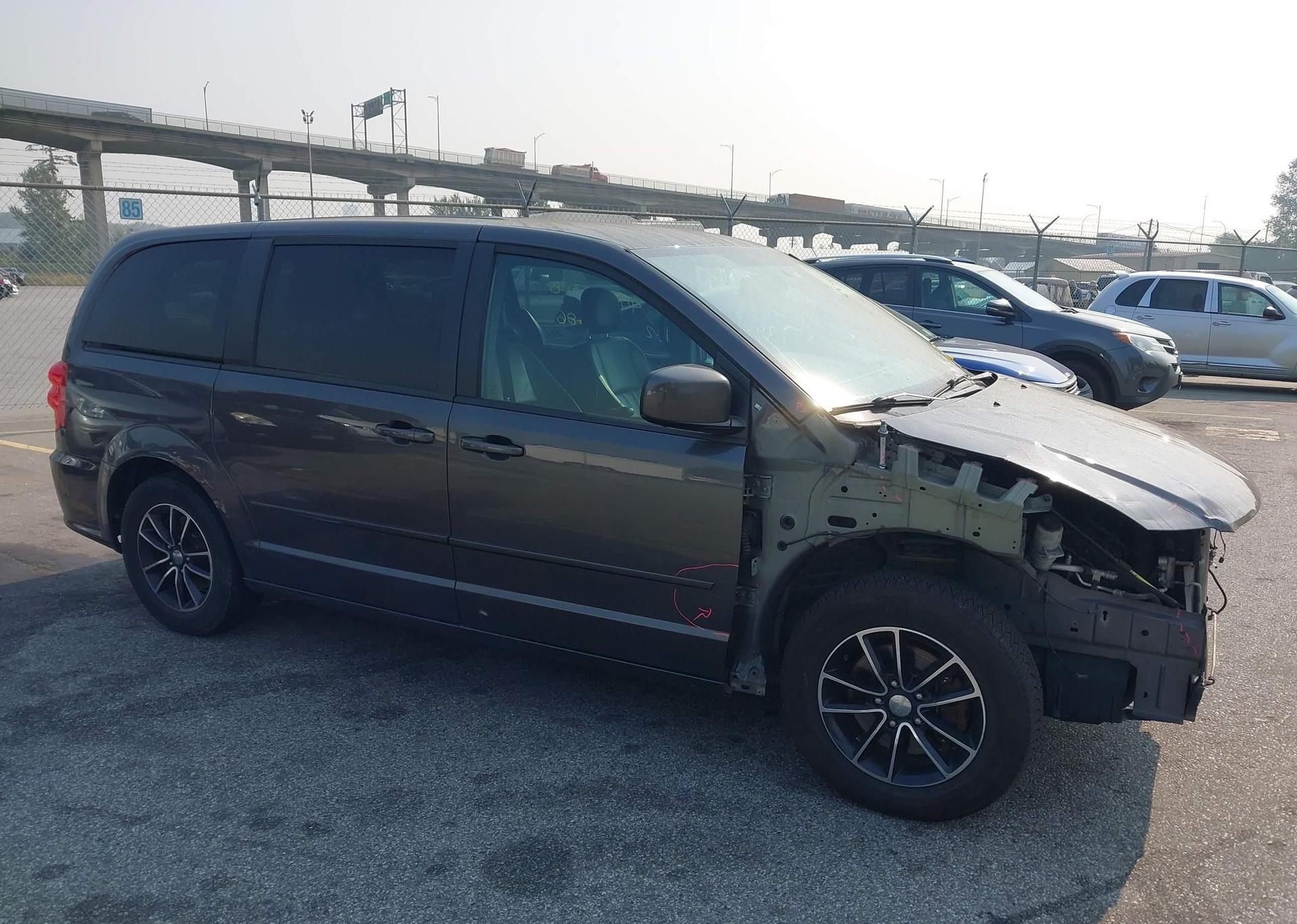 2017 DODGE GRAND CARAVAN GT