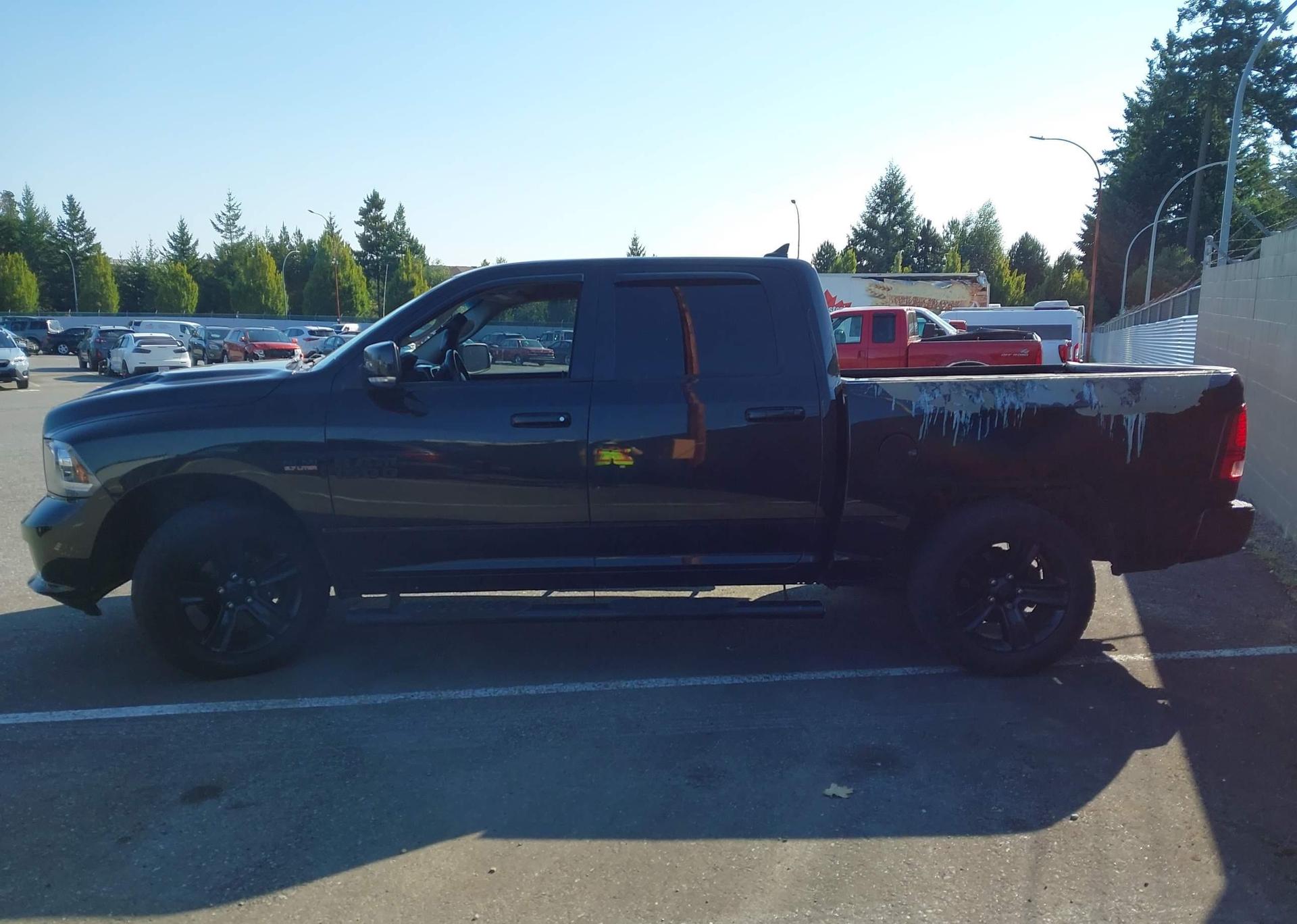 2018 RAM 1500 SPORT