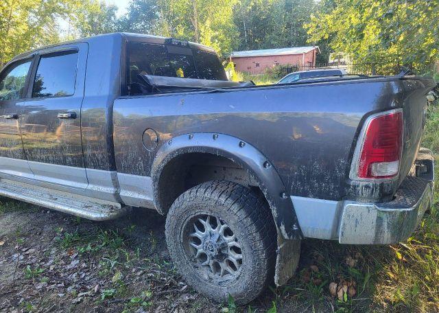 2016 RAM 3500 LARAMIE