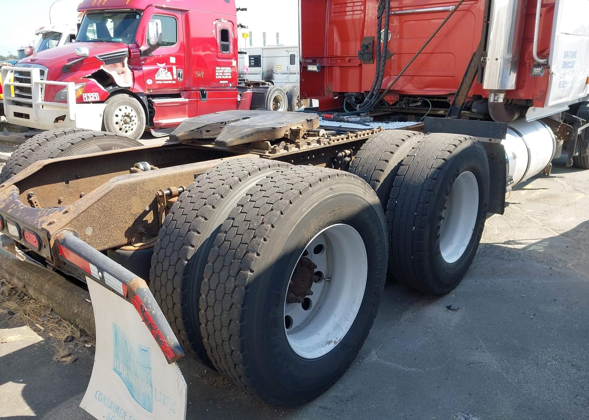 2008 VOLVO VN VNL