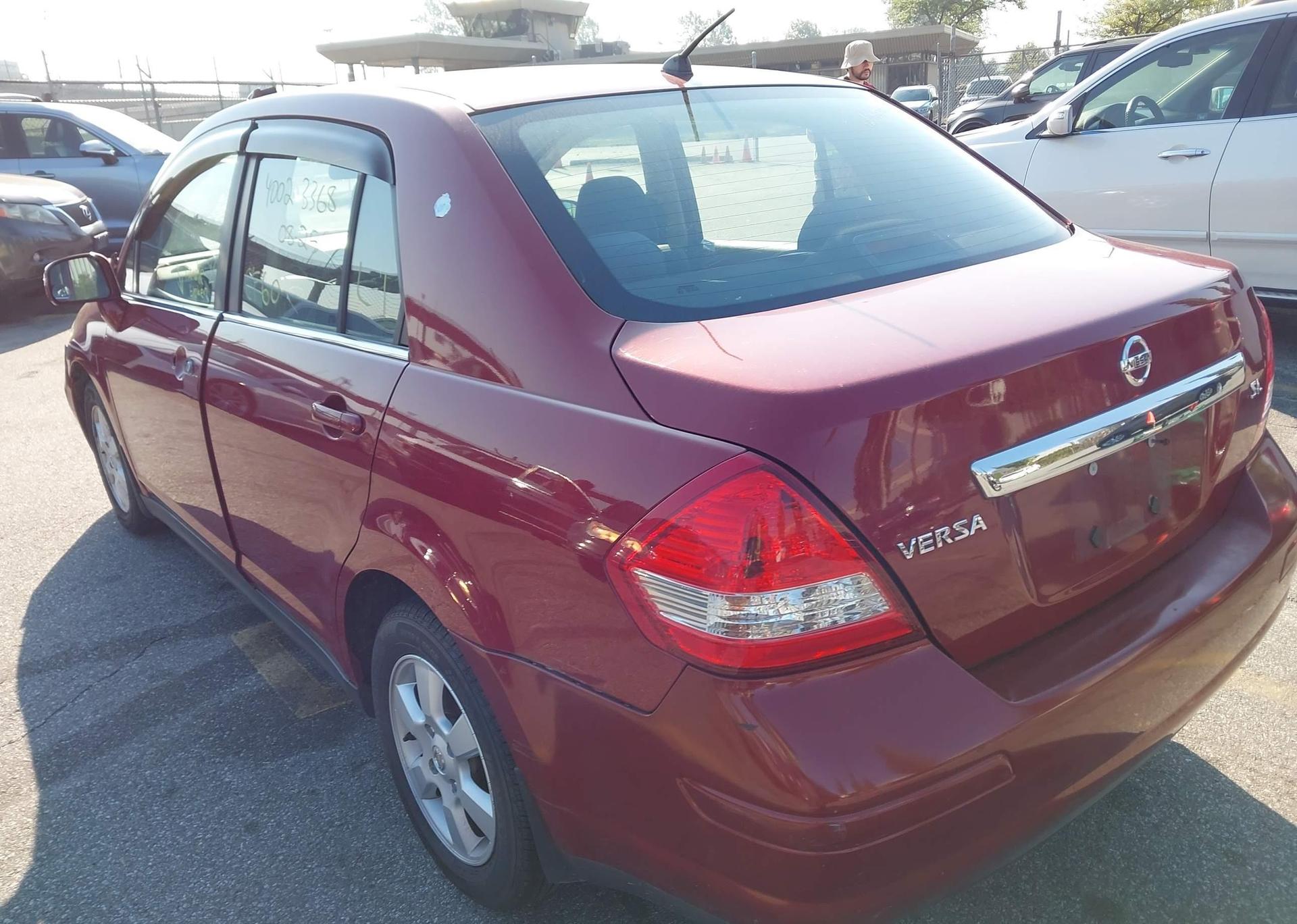 2007 NISSAN VERSA