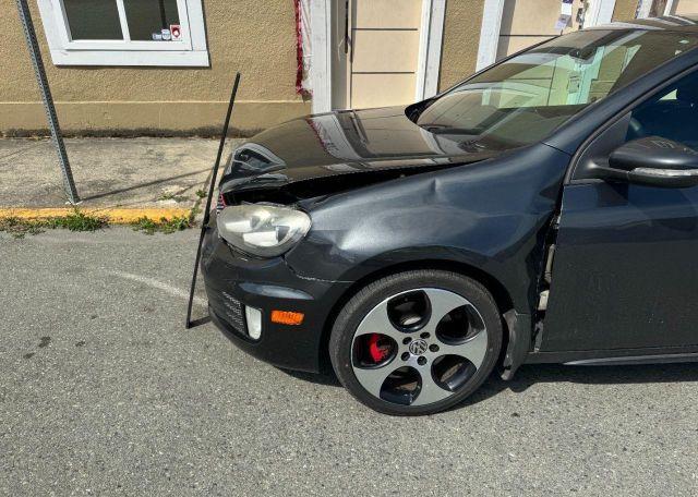2011 VOLKSWAGEN GTI