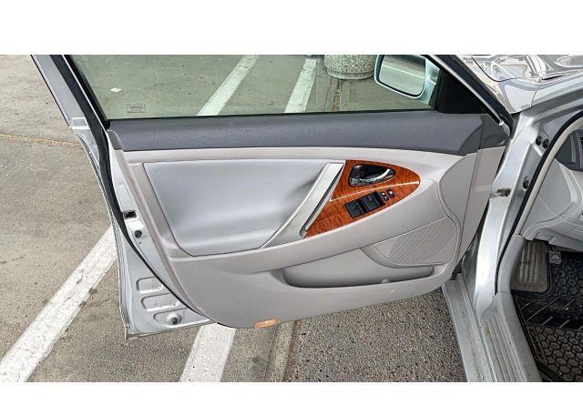 2009 TOYOTA CAMRY