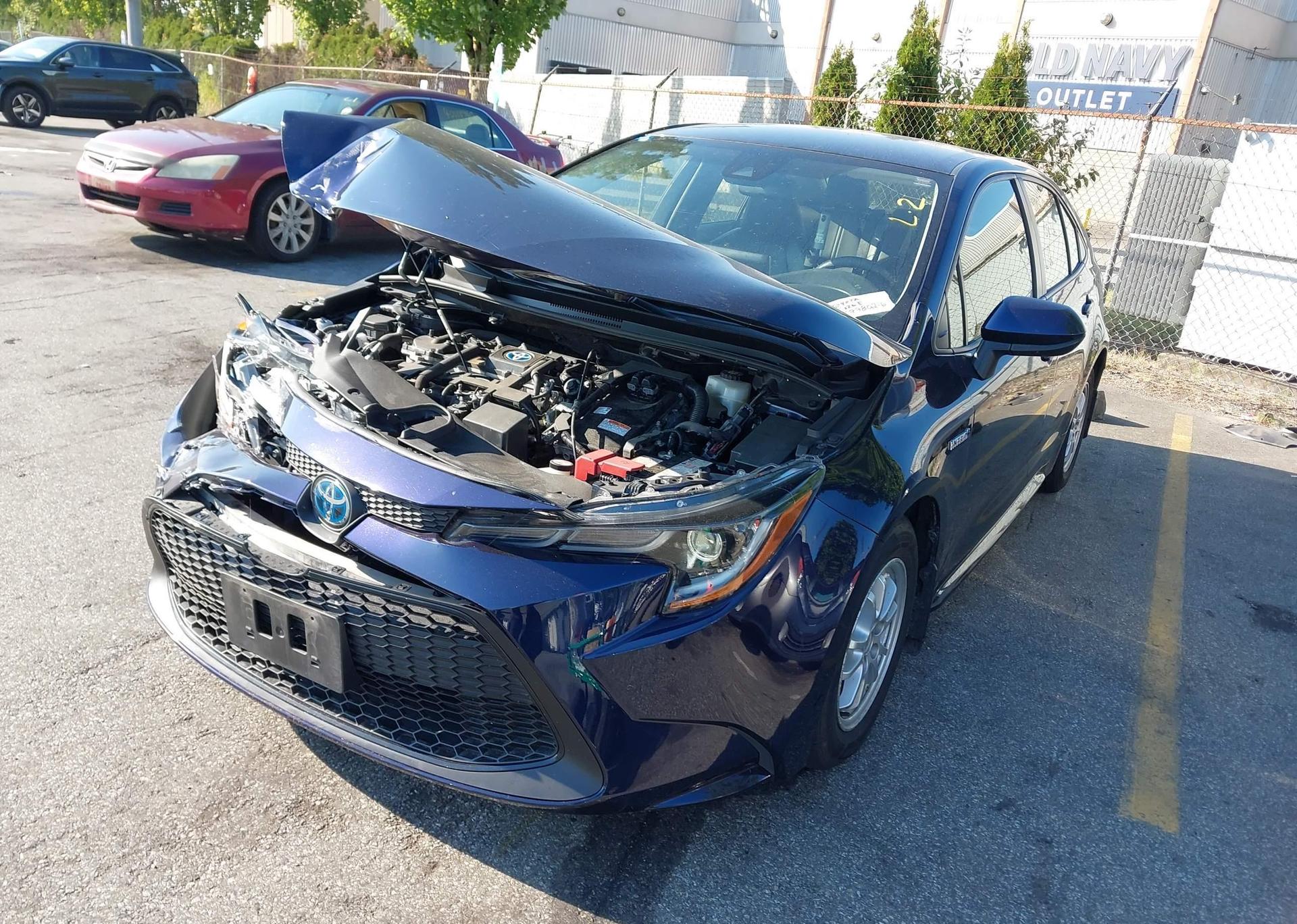2021 TOYOTA COROLLA