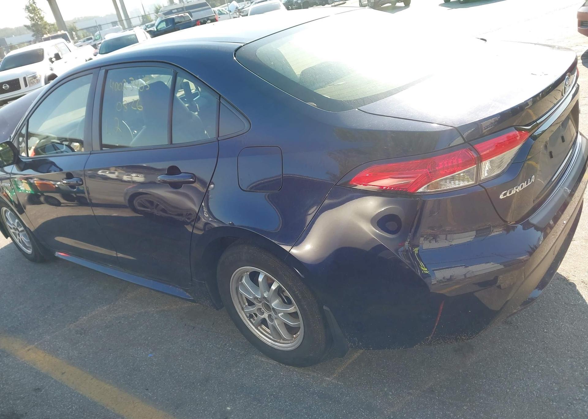 2021 TOYOTA COROLLA