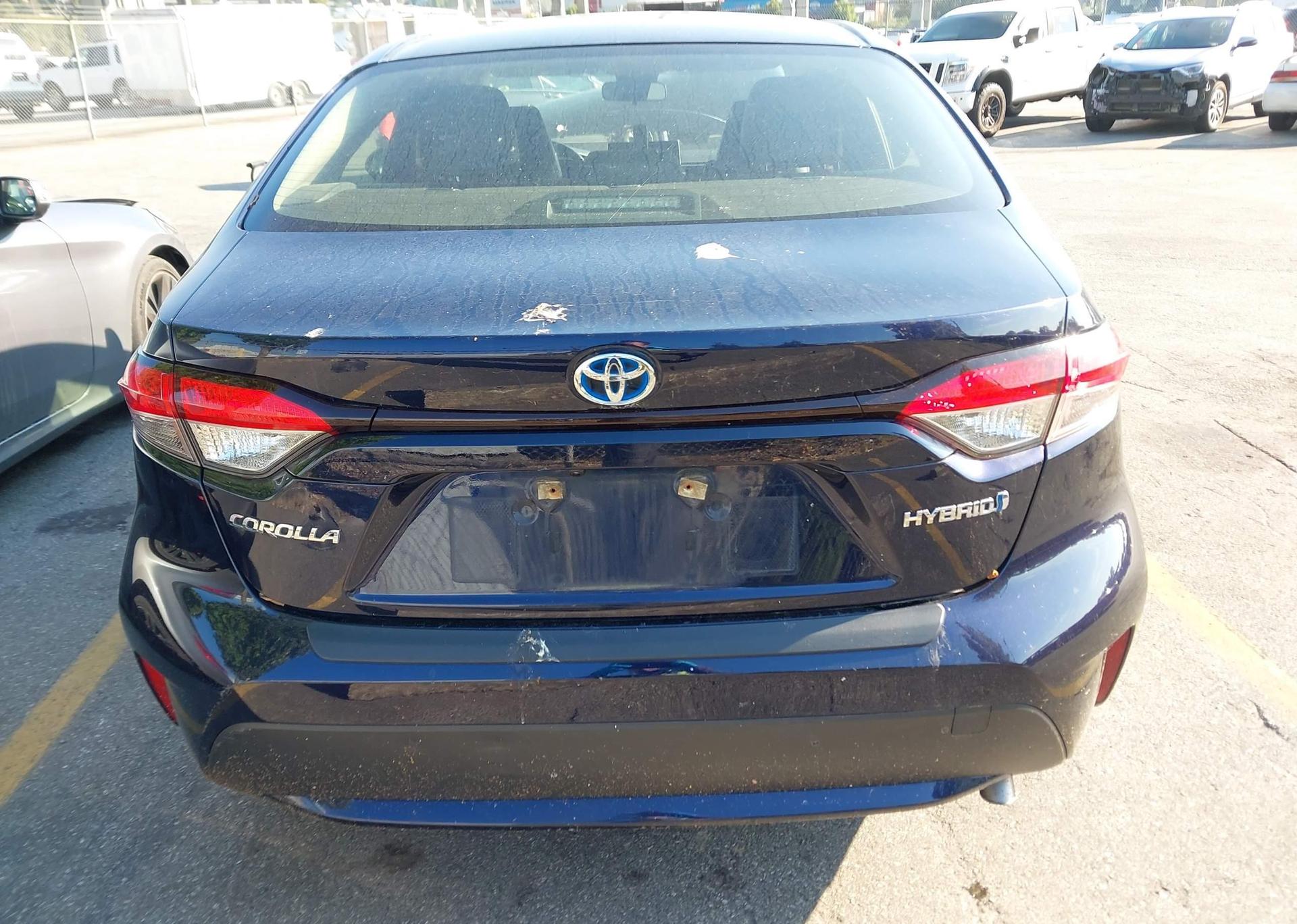 2021 TOYOTA COROLLA