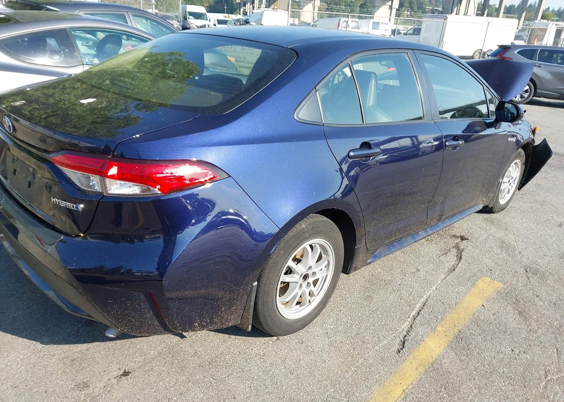 2021 TOYOTA COROLLA