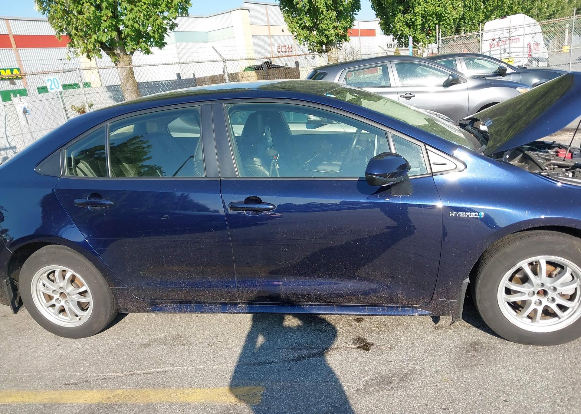 2021 TOYOTA COROLLA